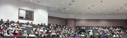 Hemşirelik Kariyerinde Sınırları Aşmak: Amerika Örneği